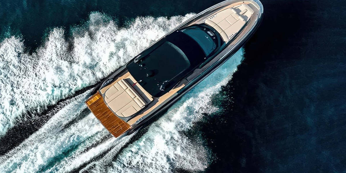 Аренда тендера Sacs Strider 15 на Пхукете